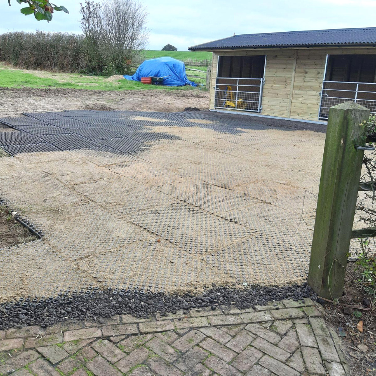 Ground Mats & Grids for Horses Jelka